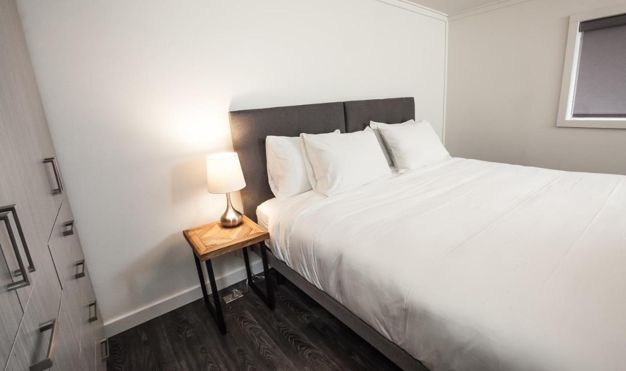 Novlan Suite By Revelstoke Vacations Exterior photo